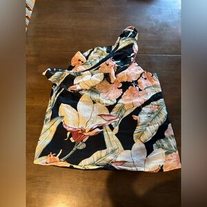 Ann Taylor women’s blouse!